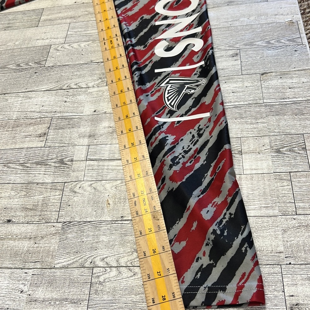 Atlanta Falcons - Picture 5 of 6